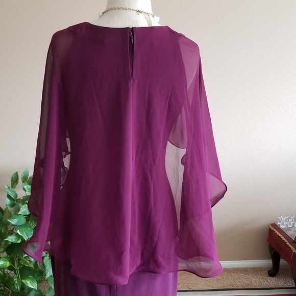 Gently worn dress. - Picture 2 of 4